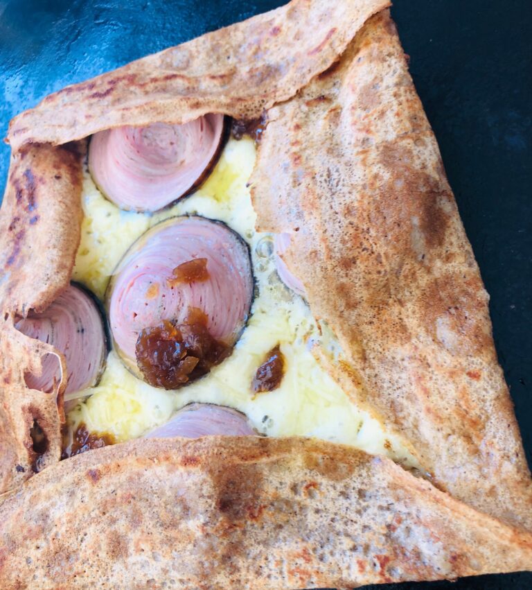 Galette salée la petite crêperie